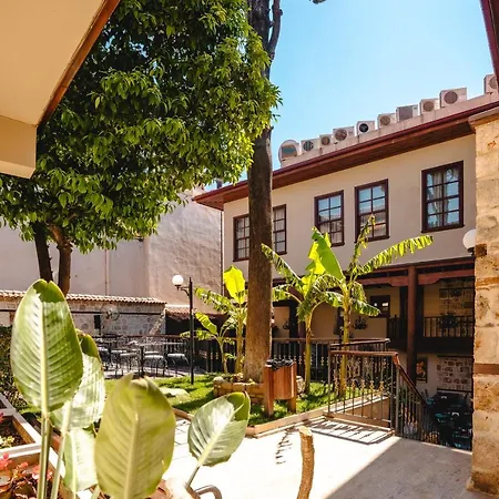 Otel Mediterra Art